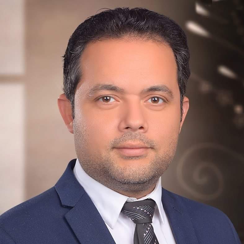 المهندس احمد الزيات الخبير الاقتصادي
